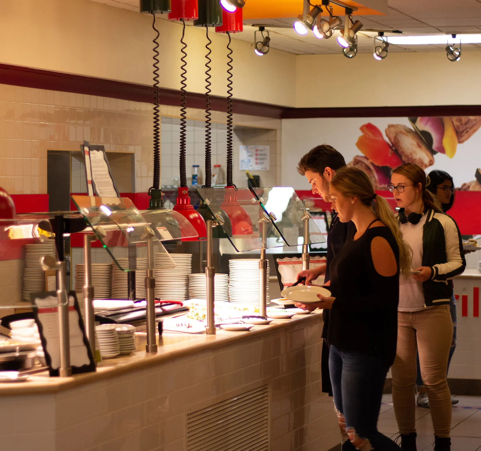 Students in the GMH Dining Hall