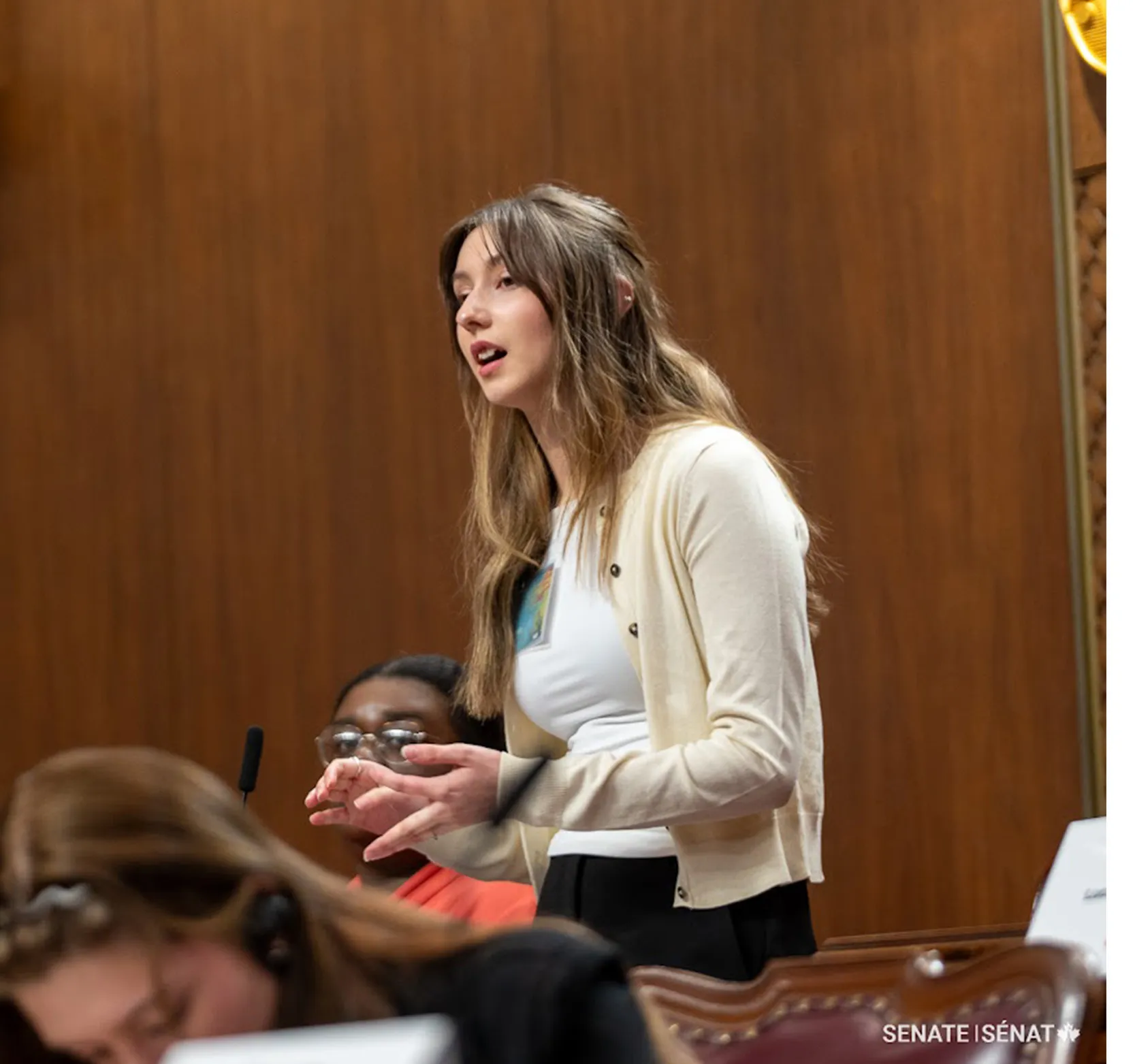 91̽��dent Palma Dean speaks during a debate at Model Senate in Ottawa (photo courtesy of the Senate of Canada)